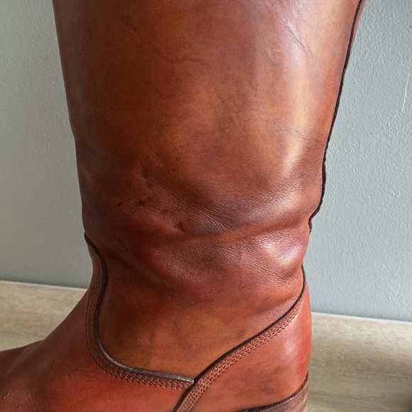 FRYE knee high leather boots size 7. In good condition!! - Picture 5 of 16